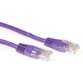 ACT Paarse 15 meter U/UTP CAT5E patchkabel met RJ45 connectoren