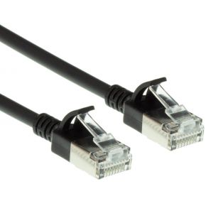 ACT Zwarte 0,15 meter LSZH U/FTP CAT6A datacenter slimline patchkabel snagless met RJ45 connectoren