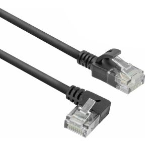 ACT Zwarte 0.5 meter U/UTP CAT6A LSZH slimline patchkabel met RJ45 connectoren. recht naar 90° haak